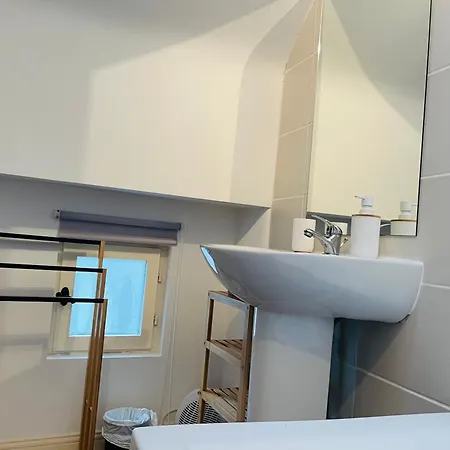 Holiday home La Petite Angele Cocon Entre Terre Et *