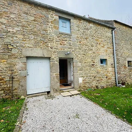 Holiday home La Petite Angele Cocon Entre Terre Et *